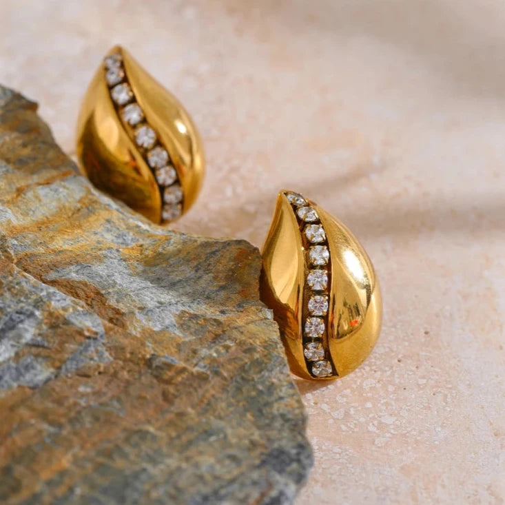 Cubic Zirconia Water Drop 18K Gold Plated Stud Earrings Tarnish Resistant Metal High Quality Fashion Jewelry Waterproof