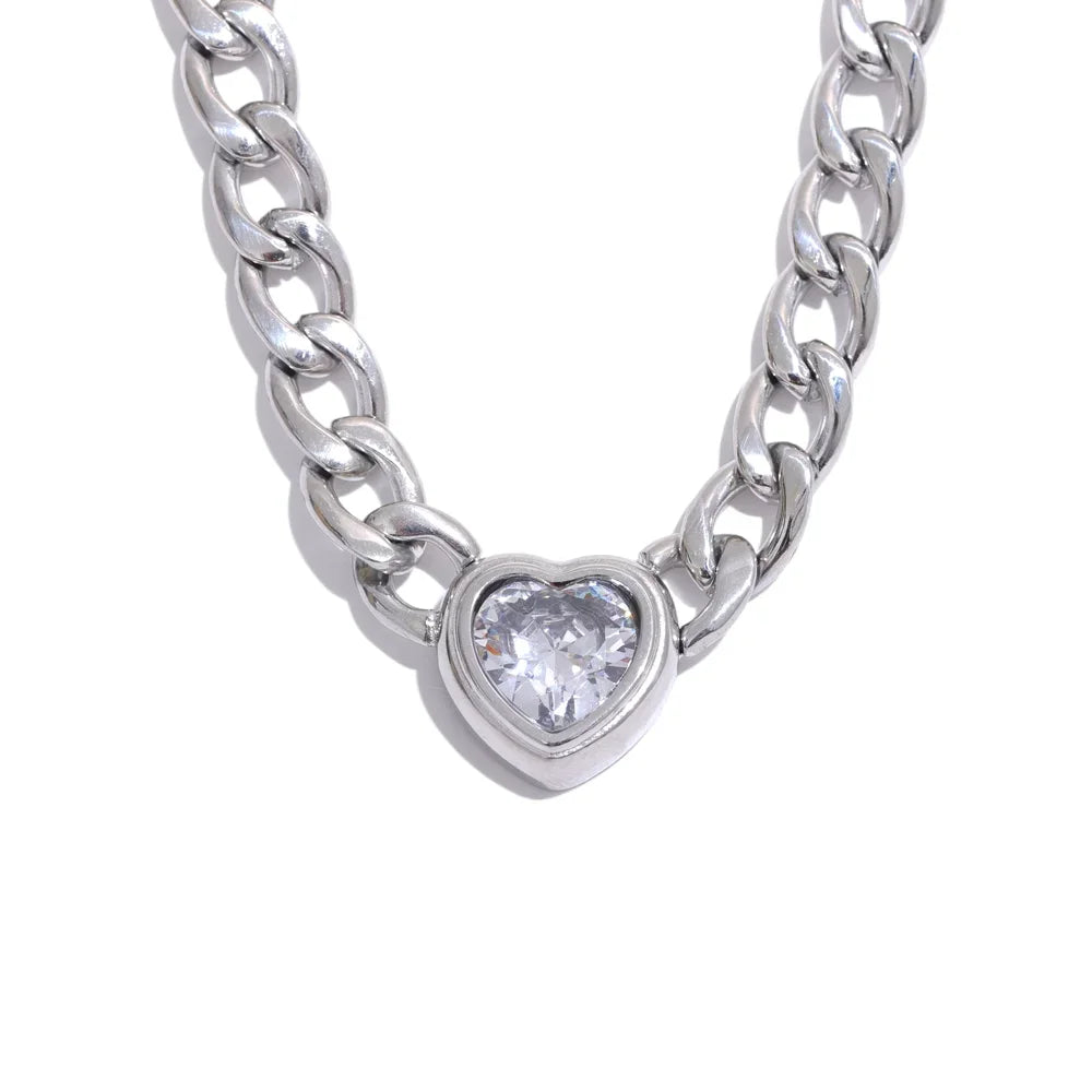 Stainless Steel Golden Chain Link Heart Bling Zirconia Pendant Necklace 18K PVD Plated Waterproof Fashion Jewelry Unisex
