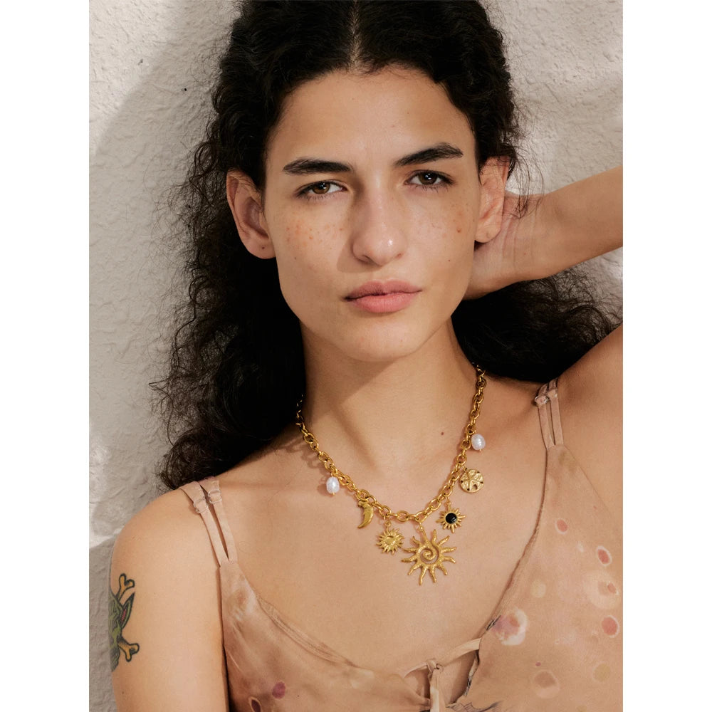 Trendy Starfish Moon Sun Shaped Pendant Charm Necklace Statement Stainless Steel Golden Chain Fashion Jewelry PVD Plated