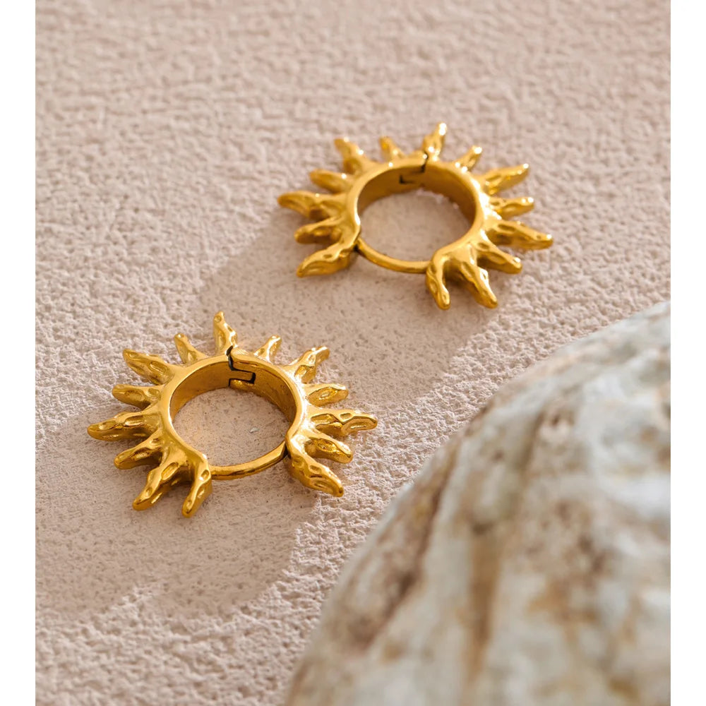 New Stainless Steel Hammer Metal Sun Hoop Earrings for All Occasions Golden Daily Wear PVD Jewelry Accessories Waterproof