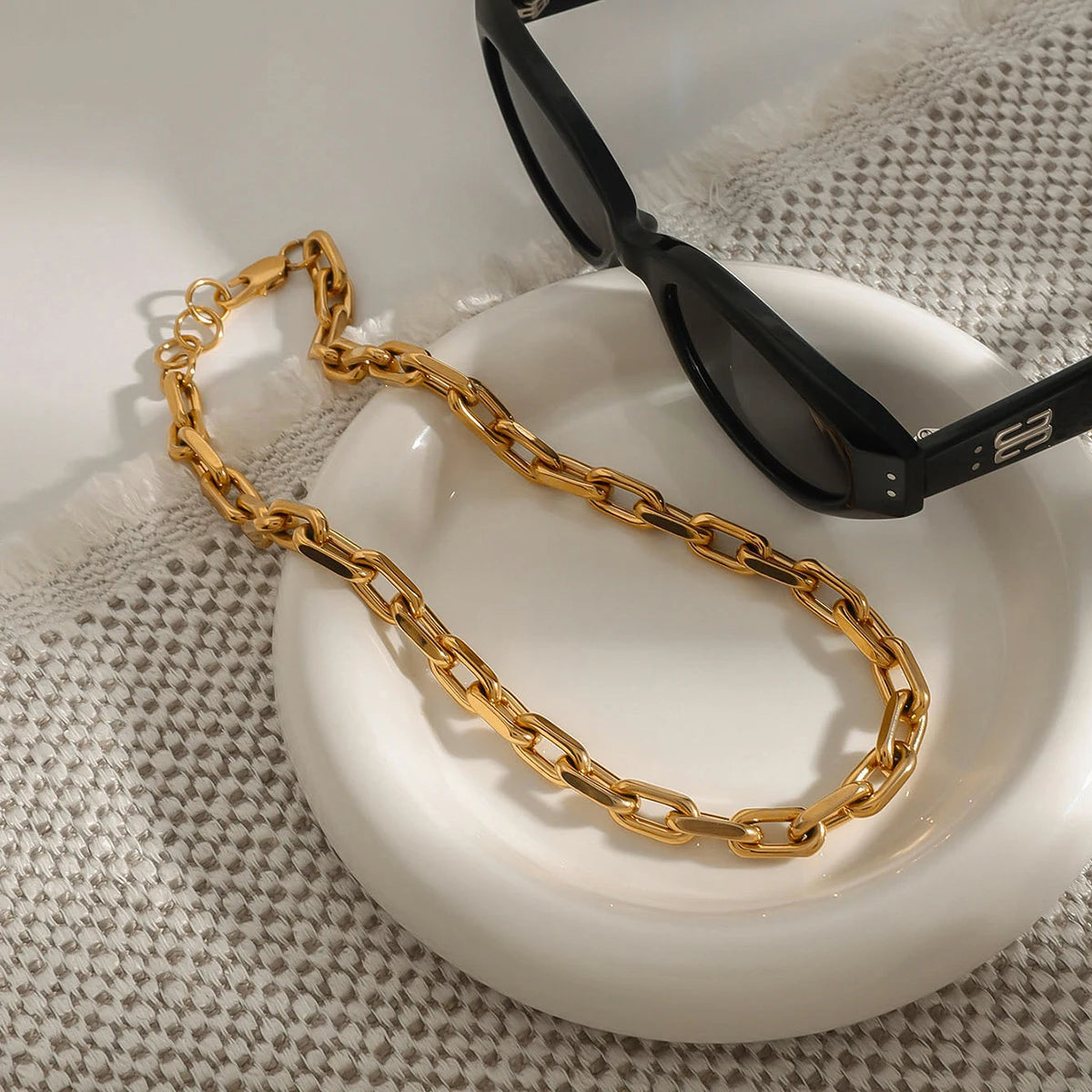 Uworld Minimalist 18K Gold Color Stainless Steel Thick Chain Chain Necklace Stackable Basic Necklace Women'S Accessories Gift Fo