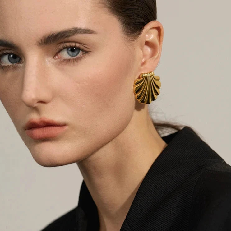 Fashion Metal Shell Gold Color Stud Earrings Women Waterproof Stainless Steel Beach Seaside Holiday Summer Jewelry Bijoux