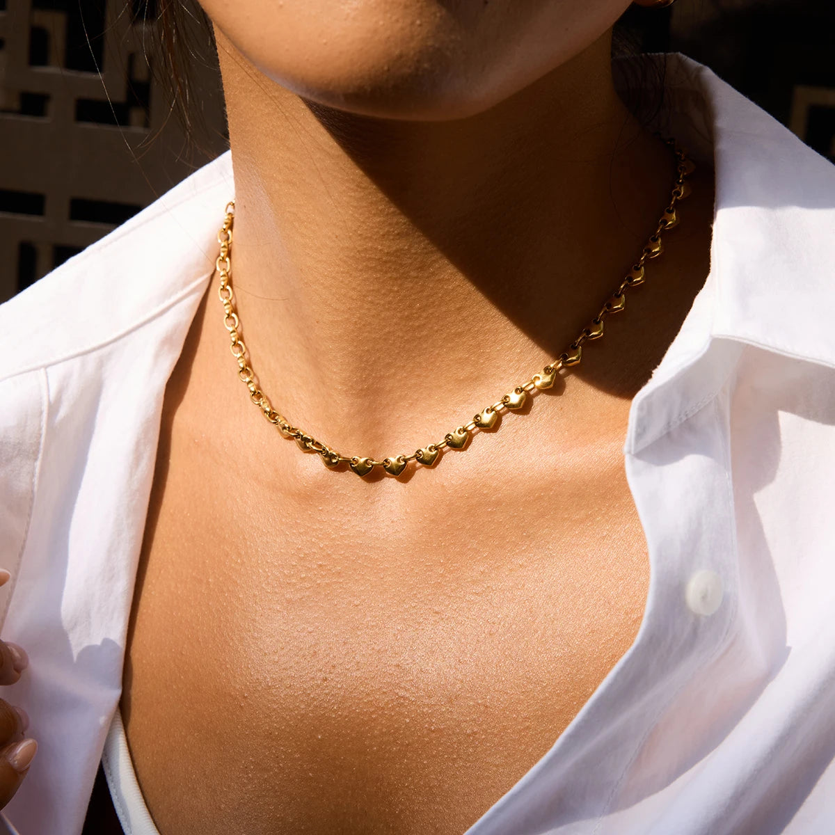 Uworld Simple Classic 18K Gold Color Plated Stainless Steel Heart-Shaped Buckle Necklace Stacked Circular Buckle Necklaces Diffe