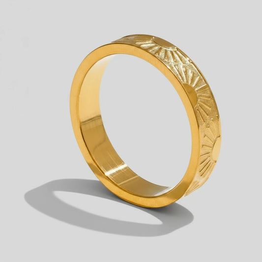 Minimalist Stainless Steel Sun round Finger Ring Individualistic Chic Water Resistant Jewelry Accessories